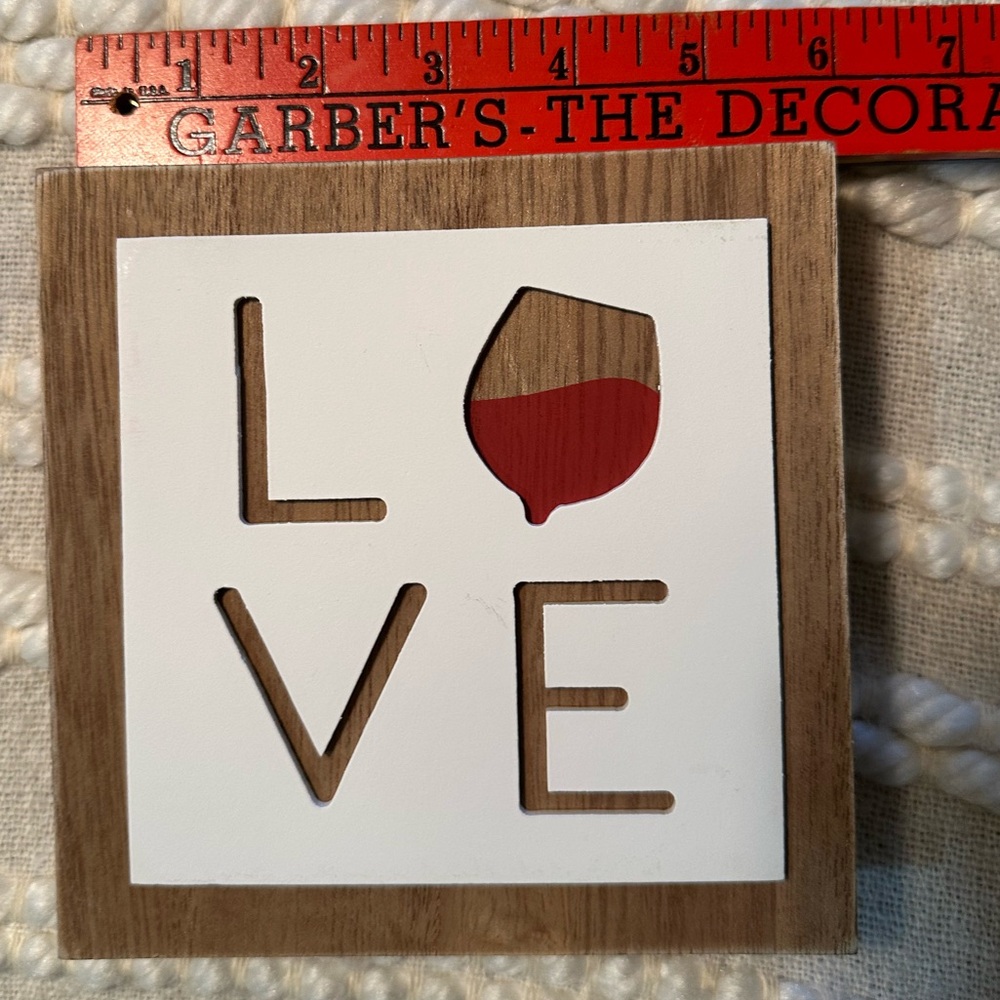 💥 $5 if bundled - LOVE Wine shelf sitter Wall Art please see measurements NWT - Picture 2 of 6